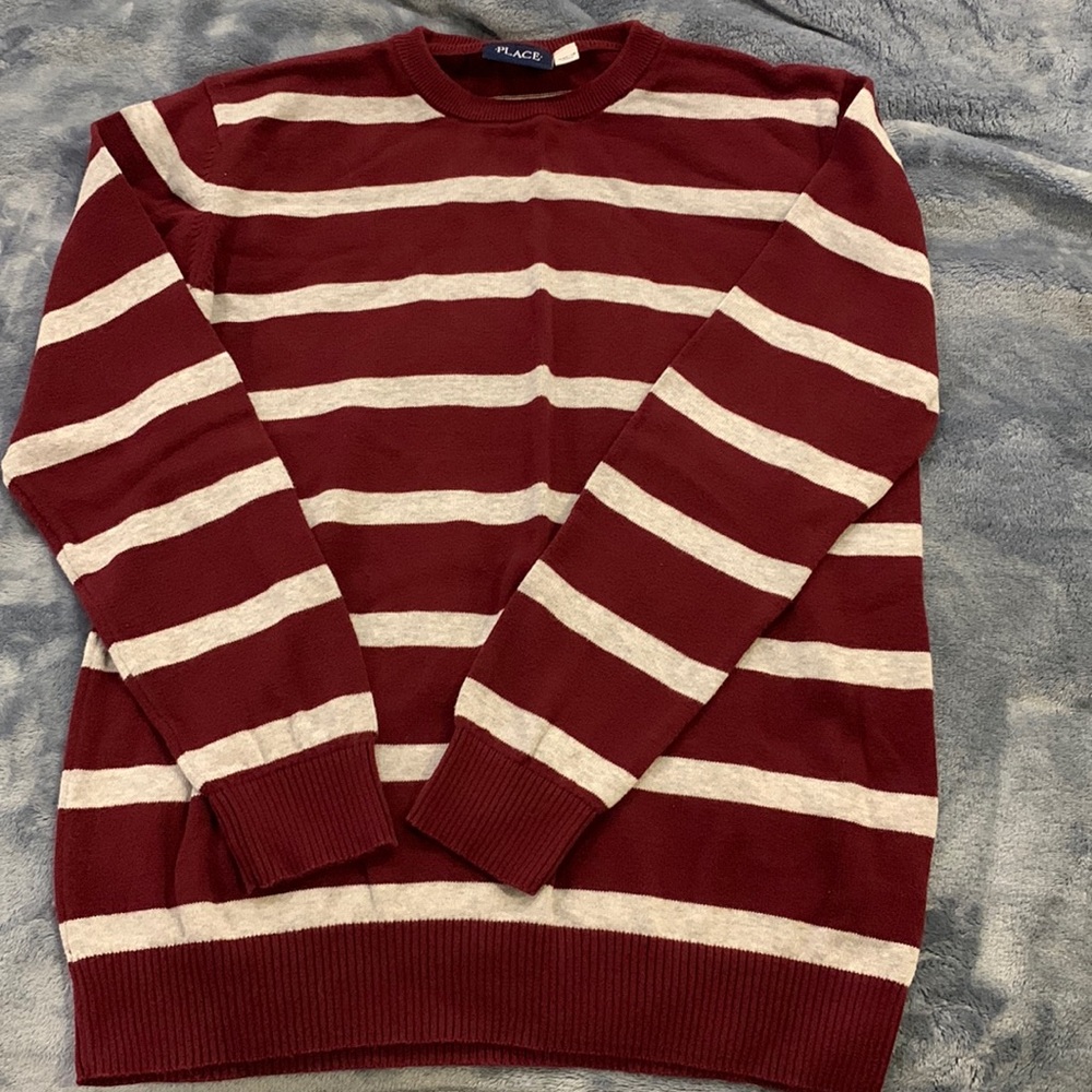 Boys sweater, Children’s Place xxl, 16, gray and burgundy stripes.